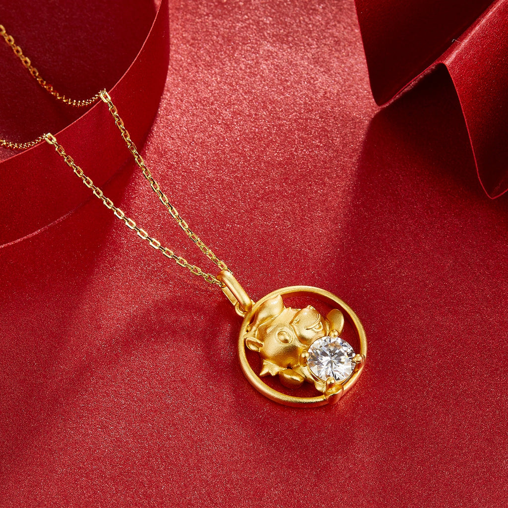 S925 Argent plaqué or 1ct D Couleur VVS1 Moissanite Ox Collier 5g Chinese Zodiac Benmingn