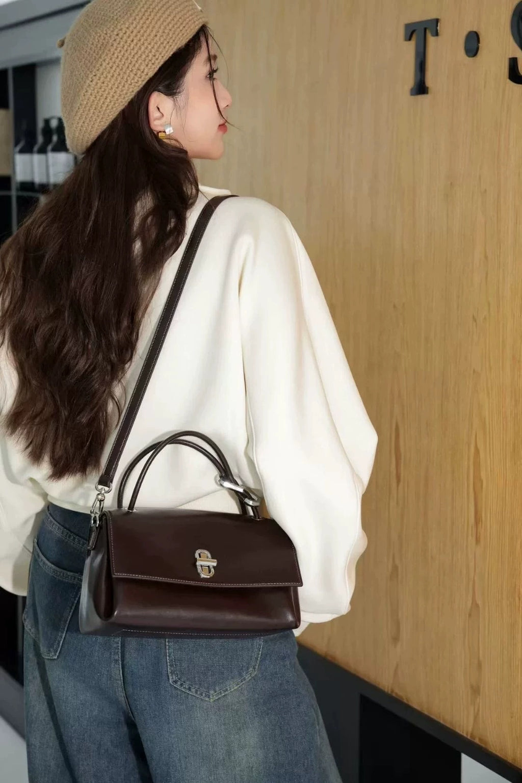 Sac personnalisé en cuir pour femmes avec un élégant