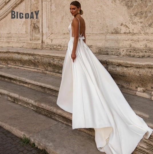 Robe de mariée simple de Strap Deep-V