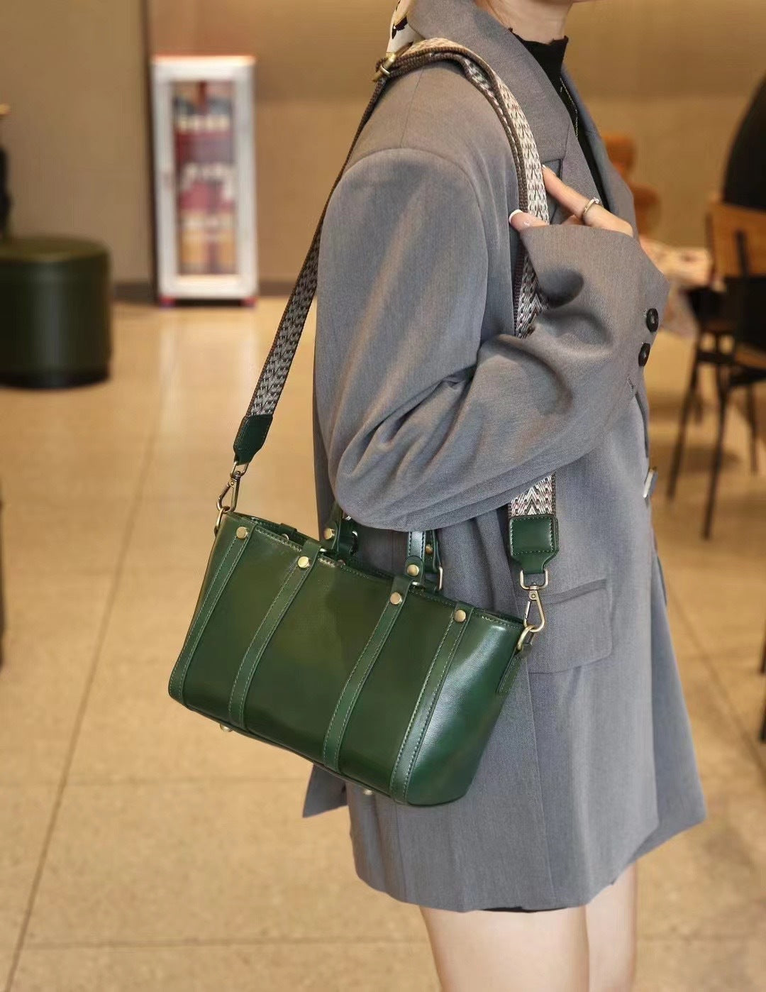 Sacs en cuir de baidie pour femmes Sac à main personnalisable Première couche Cowhide grande capacité devrait