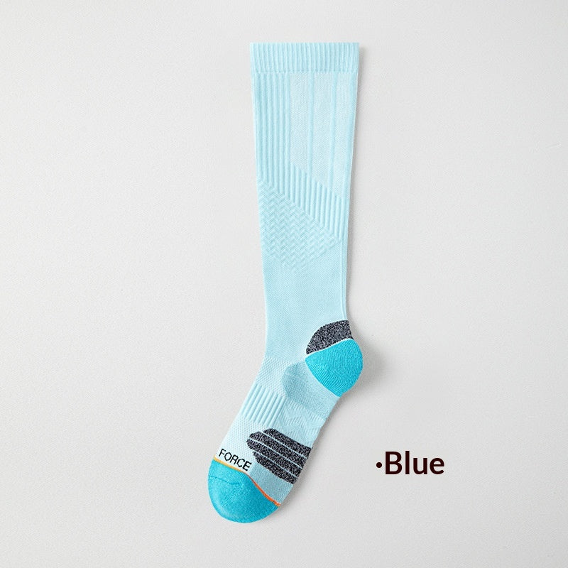 Chaussettes de longueur de calf athlétique pour femmes