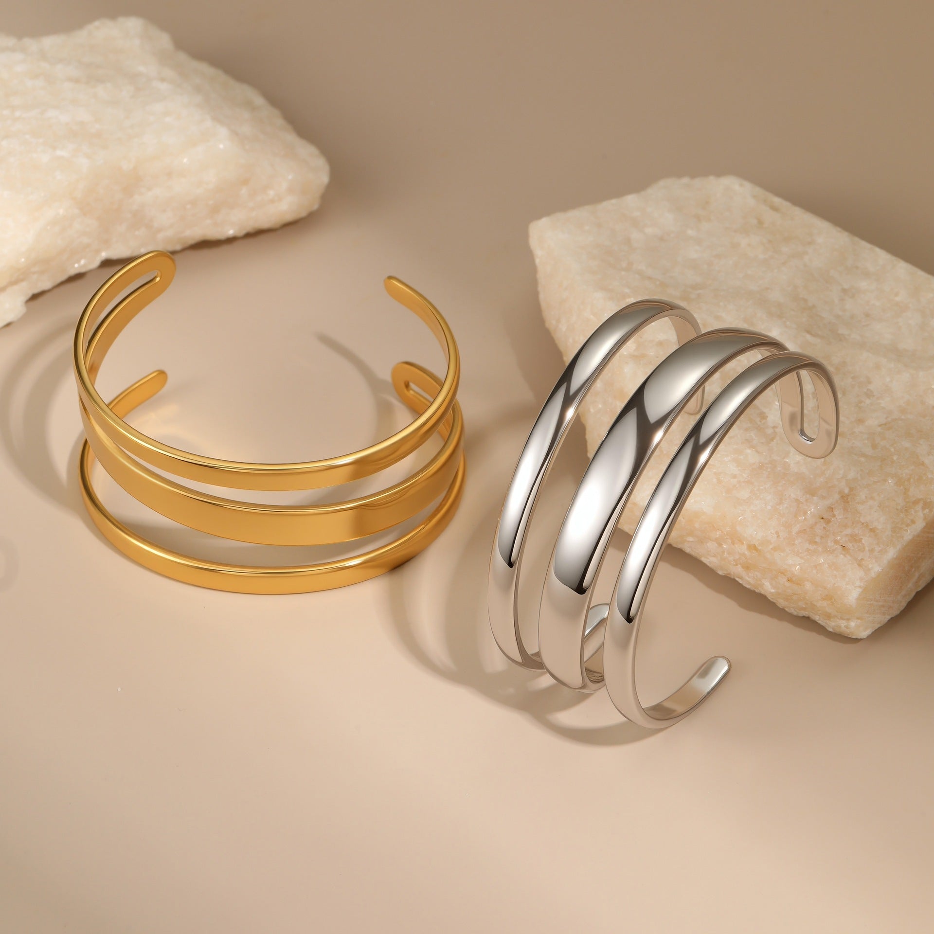 Bracelet d'ouverture simple en acier inoxydable