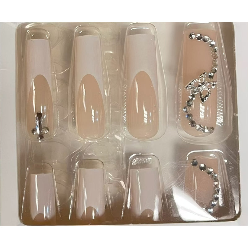 24 PCS Fleur Blanche Diamant Papillon Nail Art