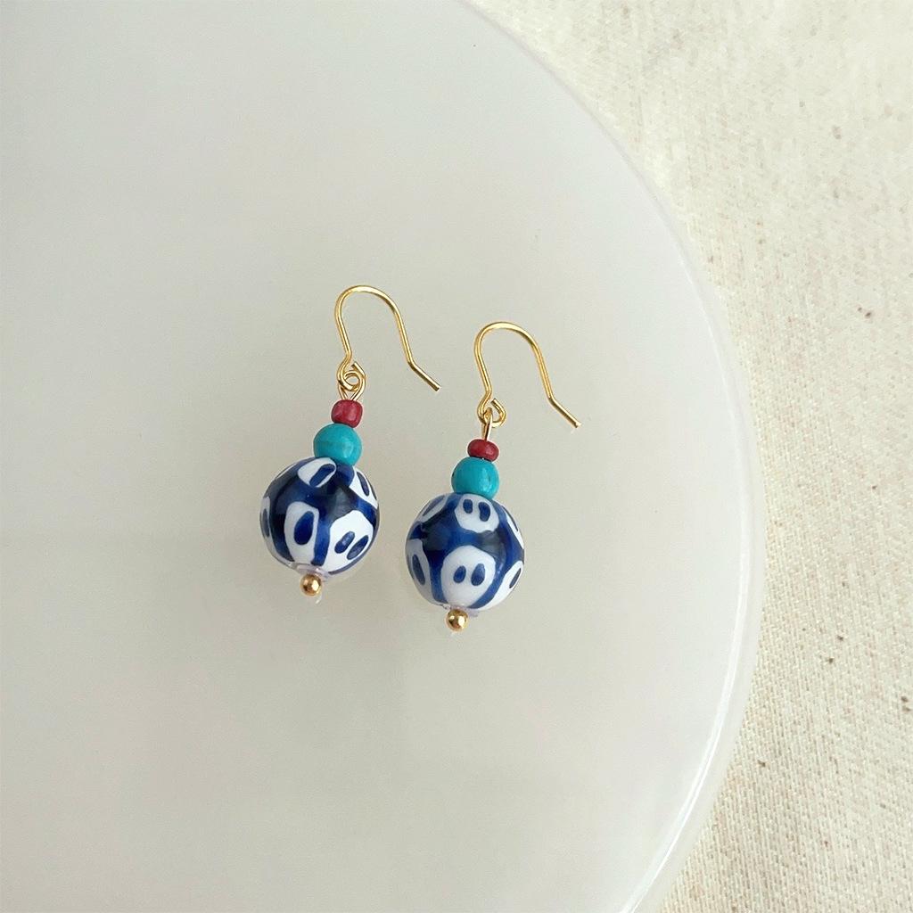 Boucles d'oreilles texturées faites à la main