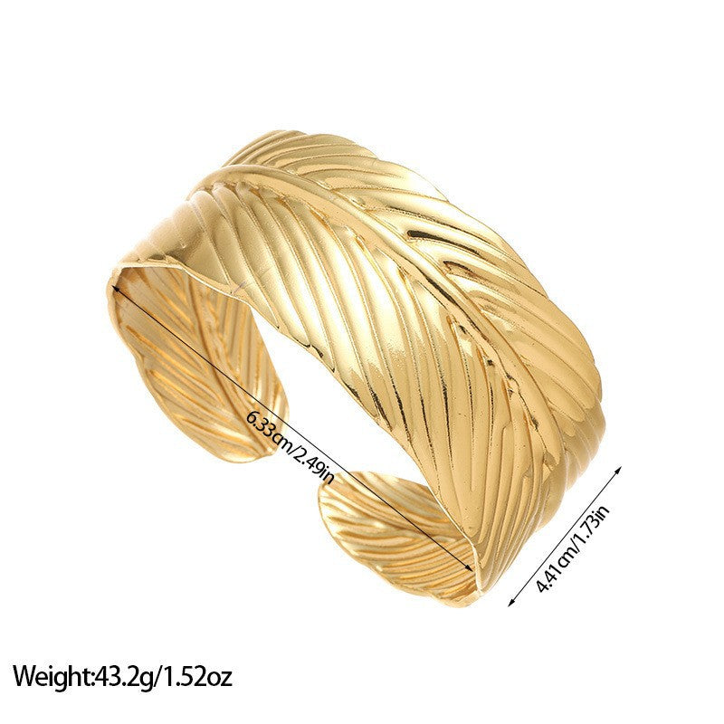 European And American Geometric Minimalist Cool Style Titanium Bracelet en acier avec coeur A
