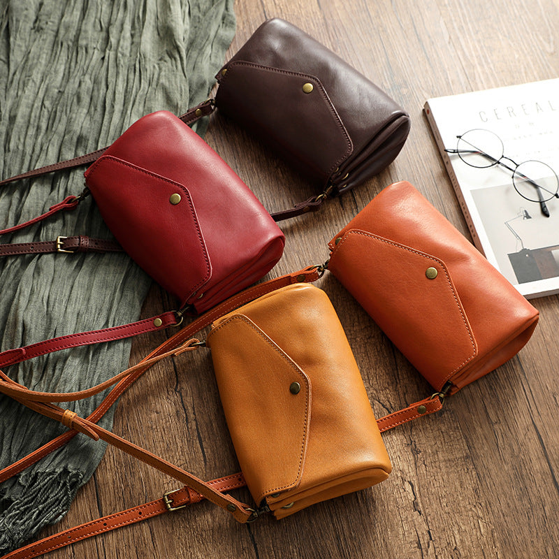 Les femmes Petit sac transversal en cuir de vache plein grain