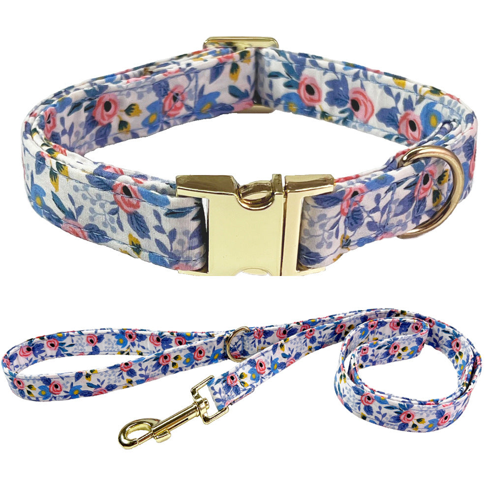 Collier de lettrage d'animal Collier en métal Floral Main tenant corde moyenne Grande laisse de chien