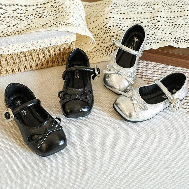 Chaussures en cuir pour filles