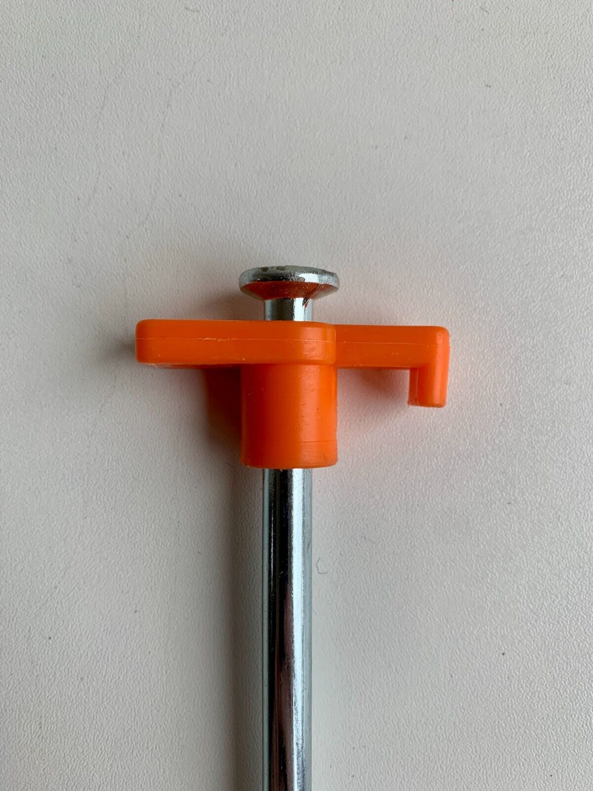 20 heavy-duty 25cm hard ground stakes
