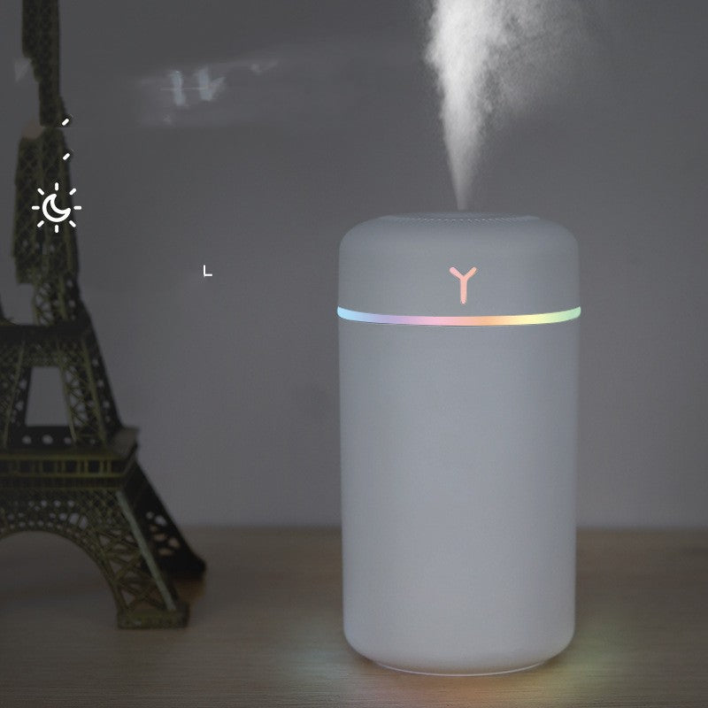 Portable rechargeable 7 couleurs Silent Aromatherapy Car Humidificateur