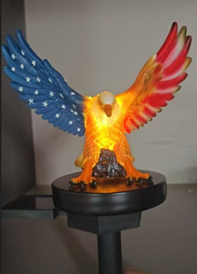 Solar American Flag Eagle Garden Statue de résine