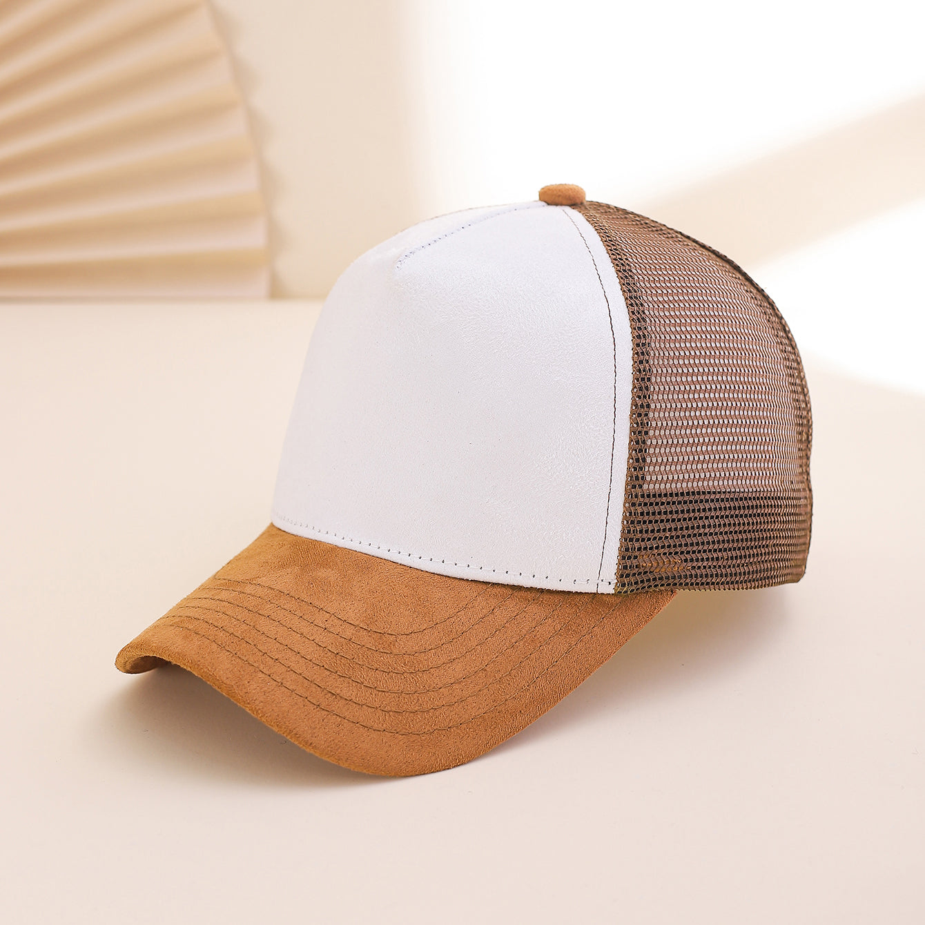 Simple et polyvalent Imitation Tissu Suede Casquette de baseball multicolore pour l'été extérieur