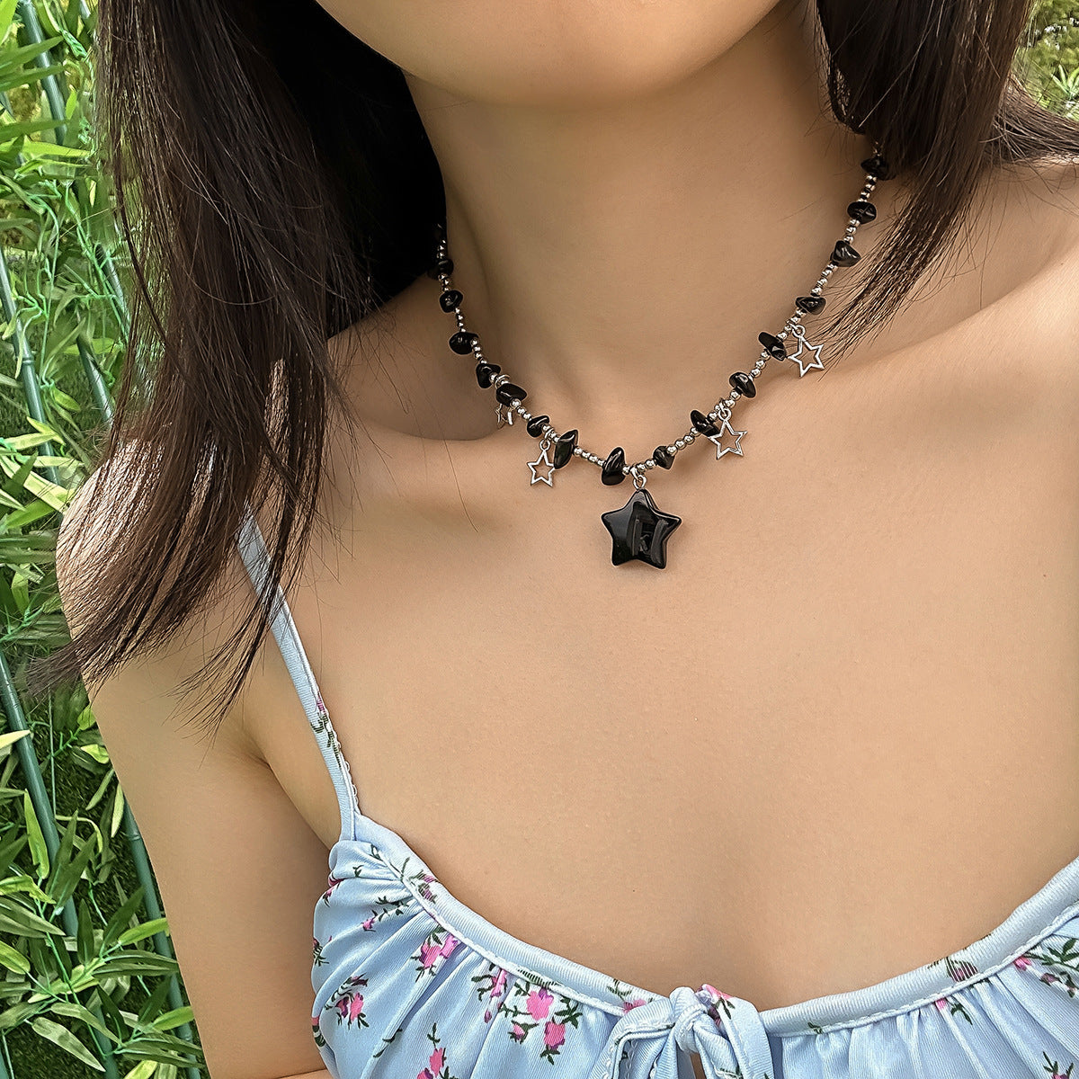 Collier encolure douce et irrégulière, style vacances