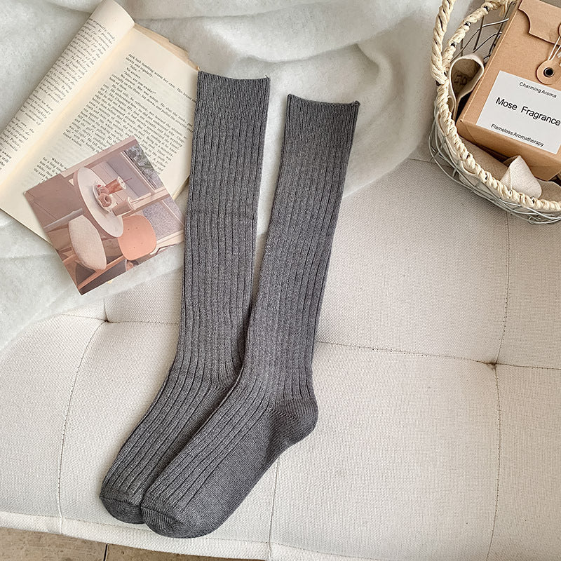 Chaussettes longues de style JK à rayures verticales de couleur solide