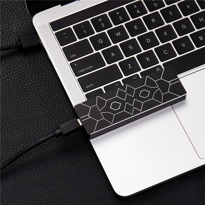 Ultra-thin mobile SSD model