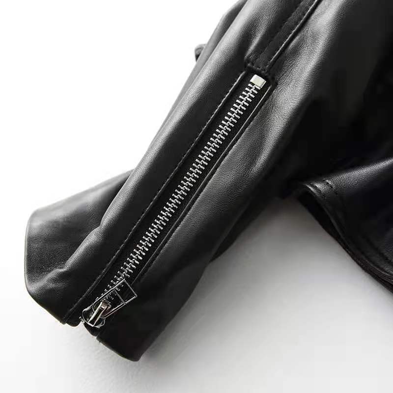 Petite veste de moto en peau de mouton