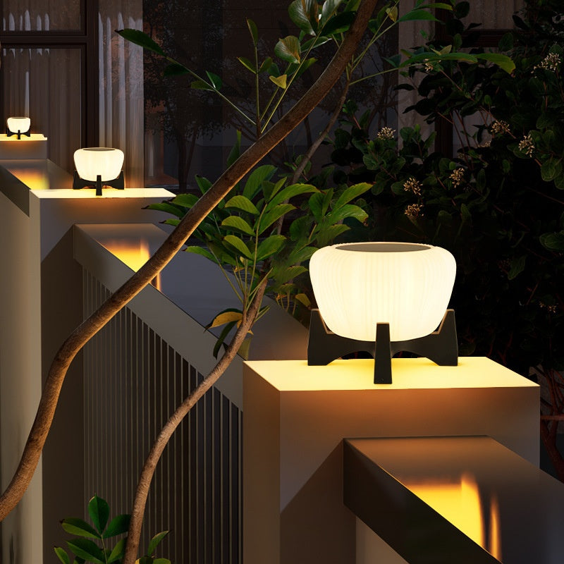 Lampe murale solaire minimaliste moderne