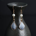 Boucles d'oreilles de fleurs de velours en fil de soie