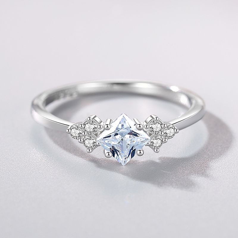 S925 Argent Anneau Femme Japonaise et Coréenne Simple Light Luxury Zircon