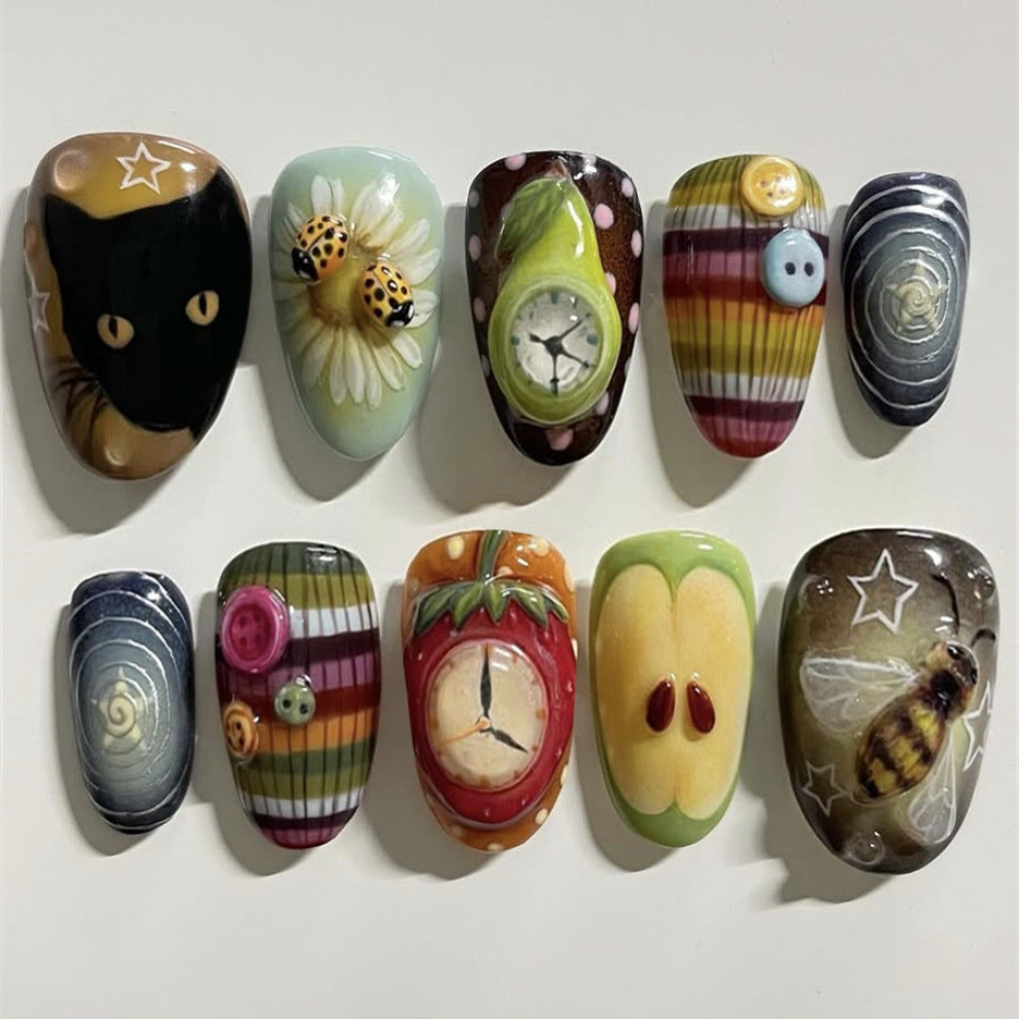 Faux amande Maximaliste Nails A Niche Y2K-inspiré Art-avant Subculture Tendance 24 pièces P