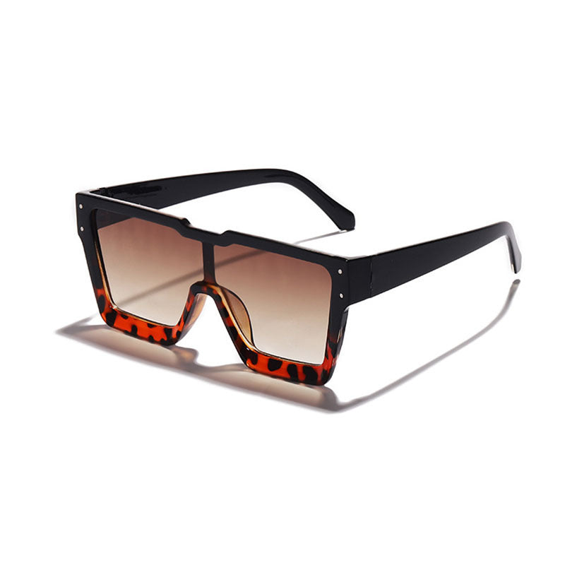 Lunettes de soleil européennes et américaines personnalisées Grandes Rim Lens Ins Style Sport Go