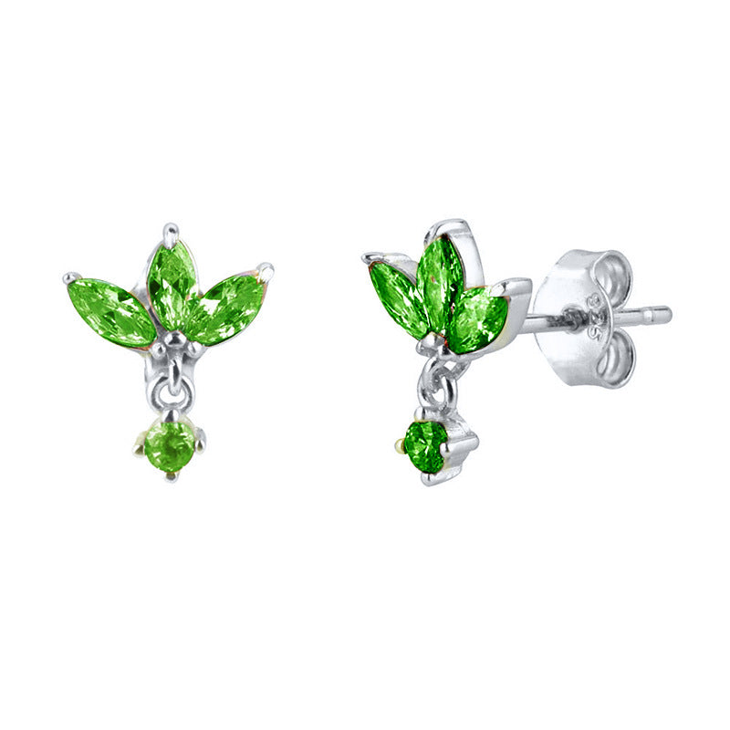 S925 Boucles d'oreilles à aiguille en argent avec conception de papillon de Zircon