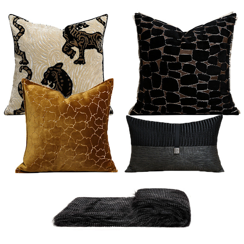 Chambre d'échantillons haut de gamme Meublé doux Coussin pointu et oreiller lancer