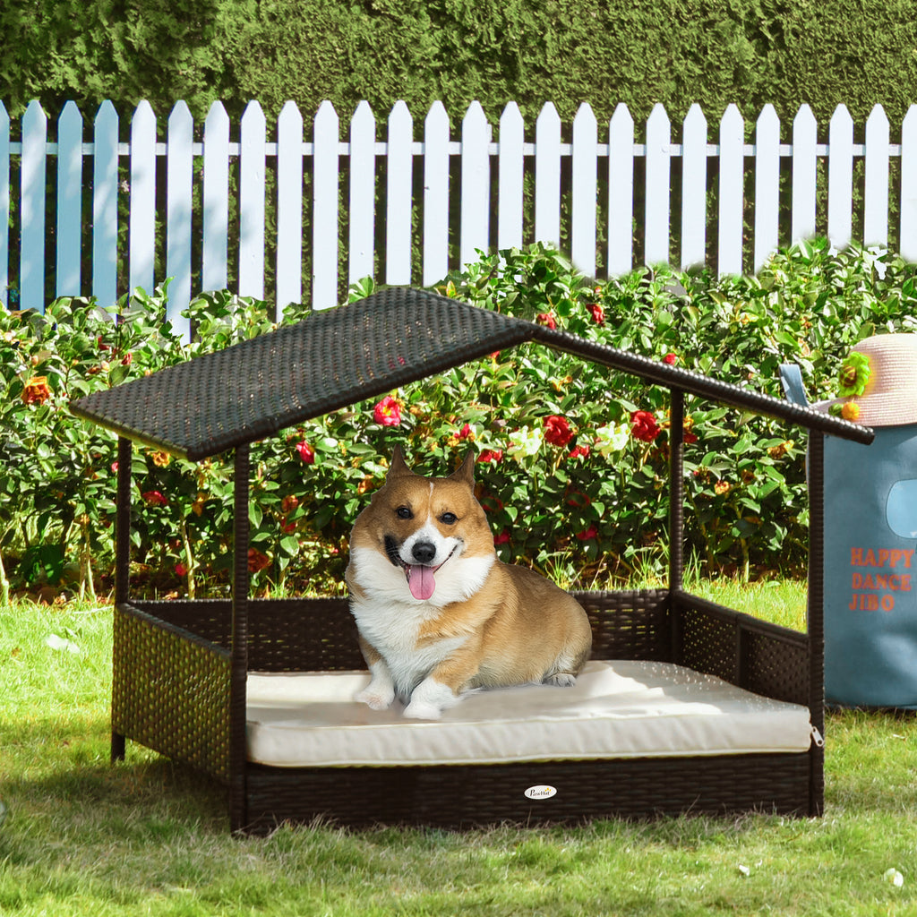 Maison des chiens en osier