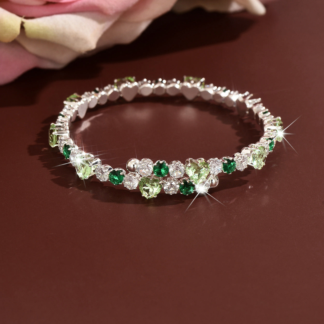 Femmes Simulated Peridot Emerald CZ Bracelet de tennis