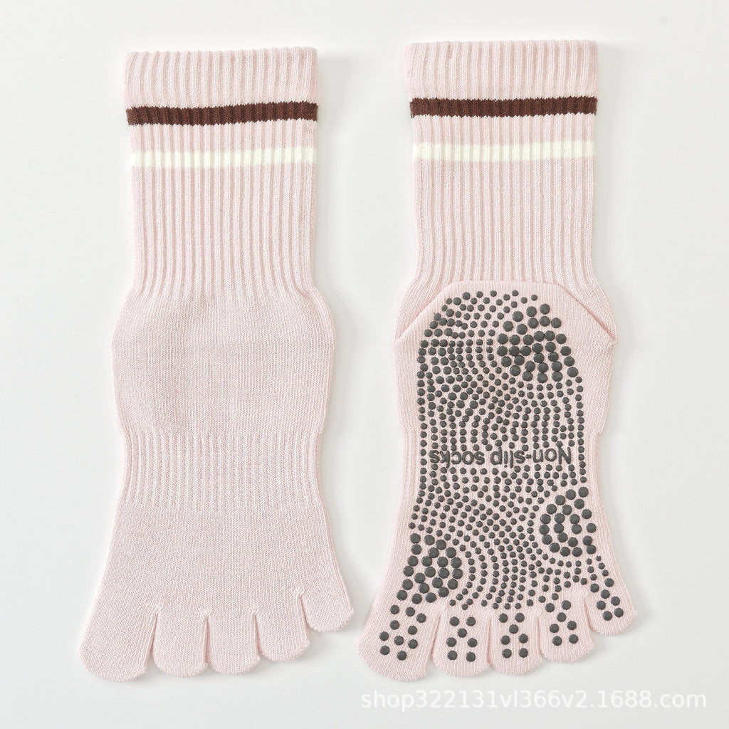 Gym Chaussettes antidérapantes à pieds pleins Femmes disponibles en différentes tailles