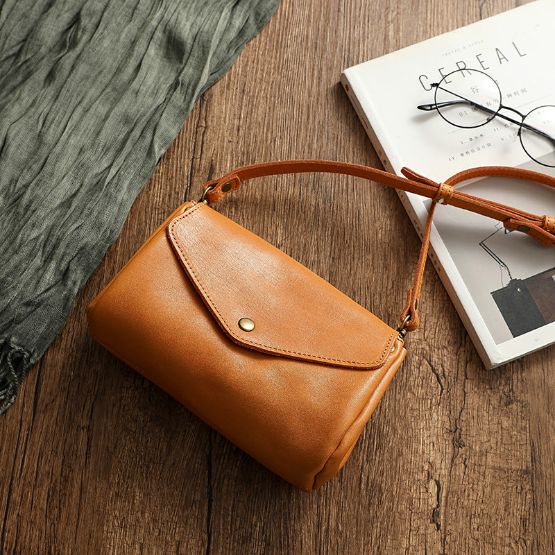 Les femmes Petit sac transversal en cuir de vache plein grain
