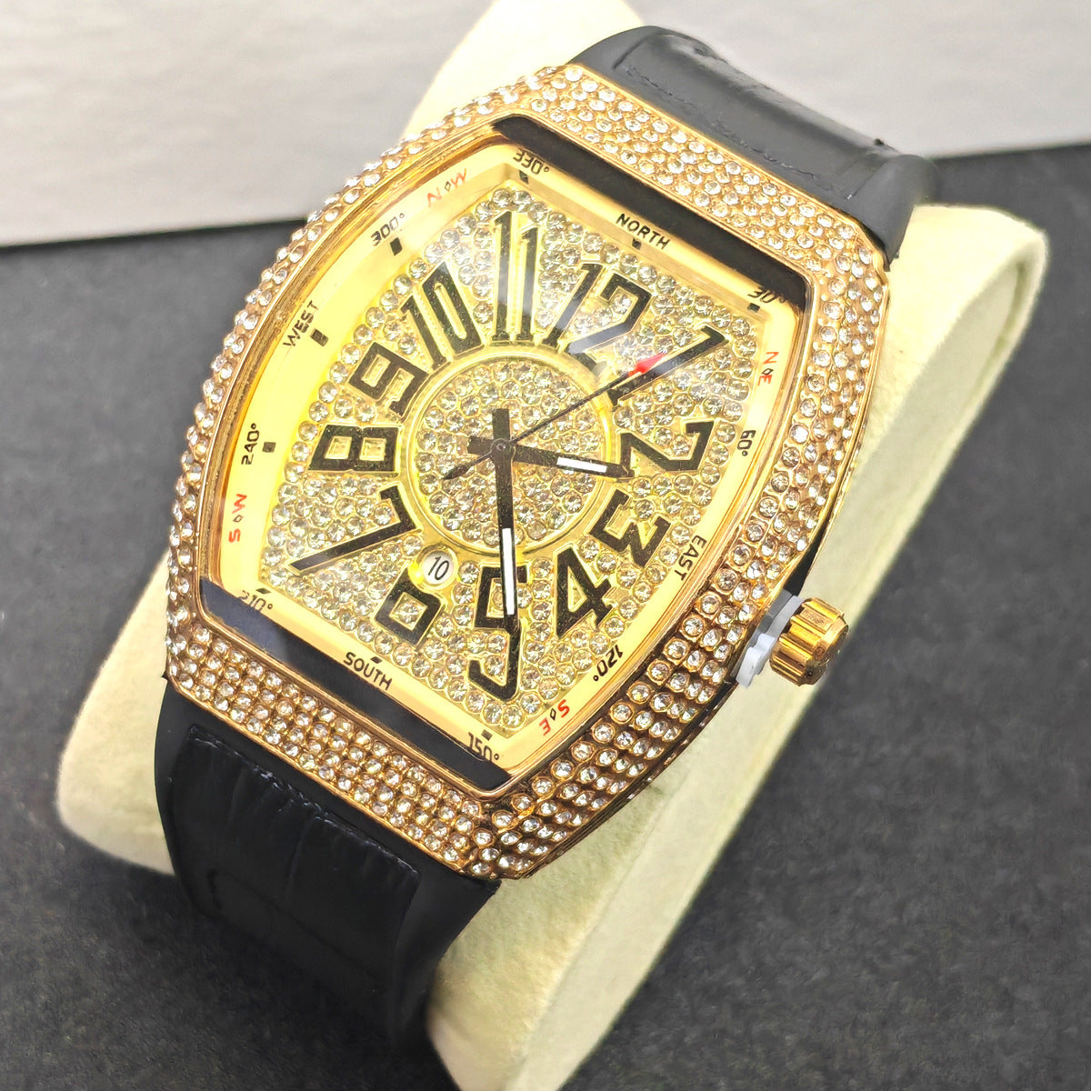 En forme de barrique Minimalist Wristwatch Bracelet en cuir Diamond Accents Quartz Montre