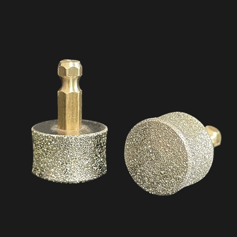 Tête de broyage de la manucure des ongles de chat