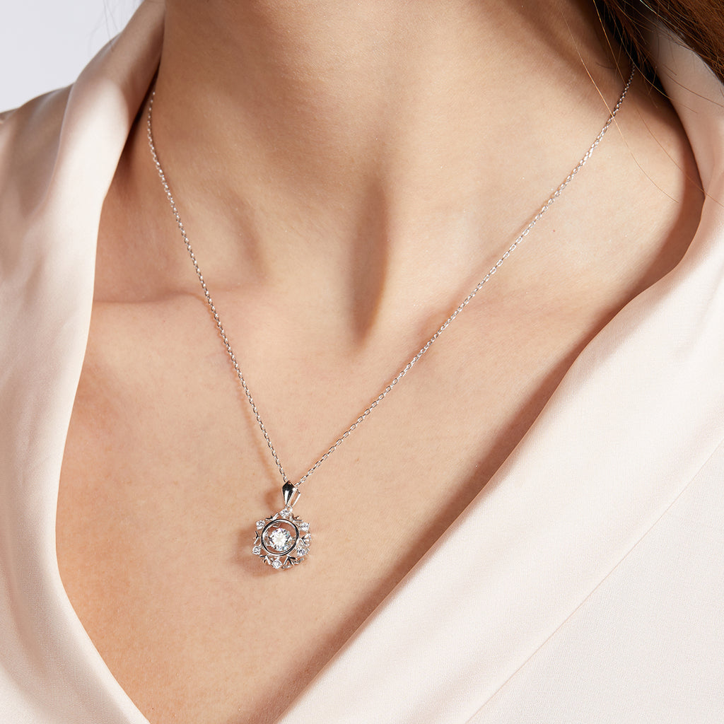 S925 Argent Sterling 0.5ct D Couleur VVS1 Moissanite Lac de neige Collier 45cm Platine plaqué