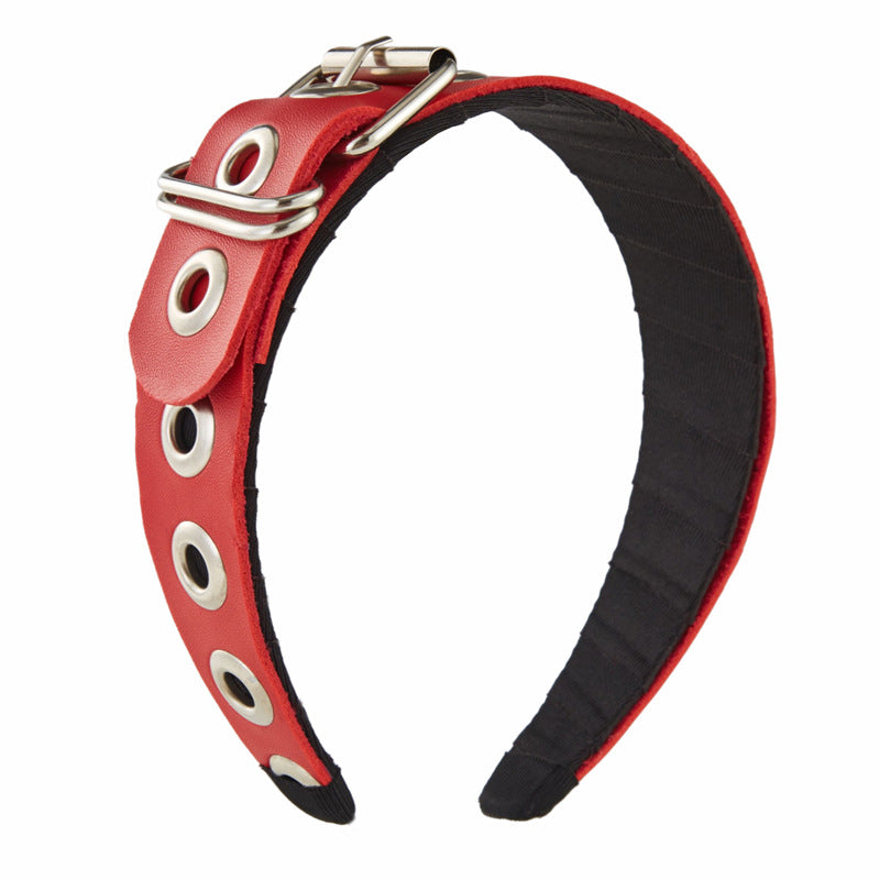 Bandeau en cuir PU avec matériel de sous-culture Goth
