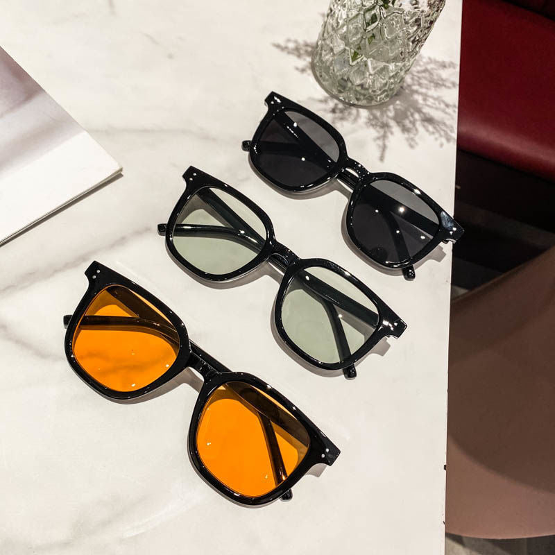Lunettes de soleil carrées simples à cadre rigide