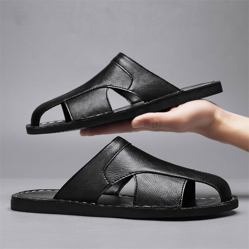 Sandales de plage pour hommes à la main