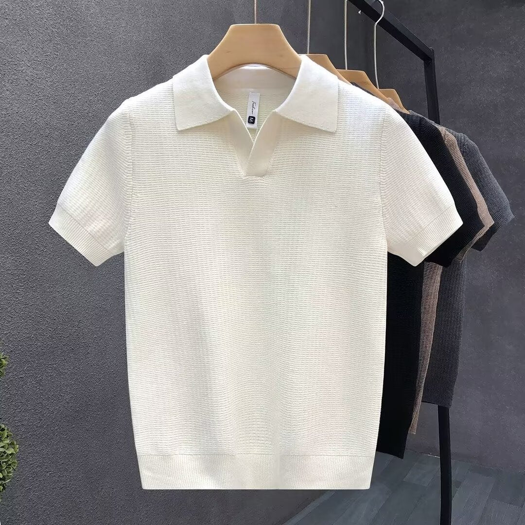 Chemise de base tricotée à manches courtes Slim-Fit élégant