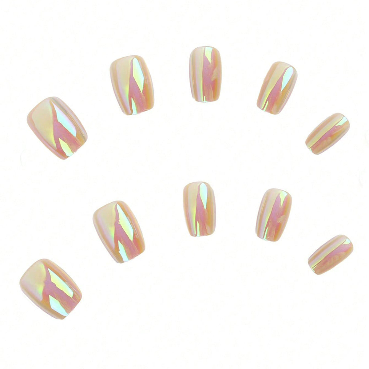 Les ongles artificiels de la place médiane pour les femmes