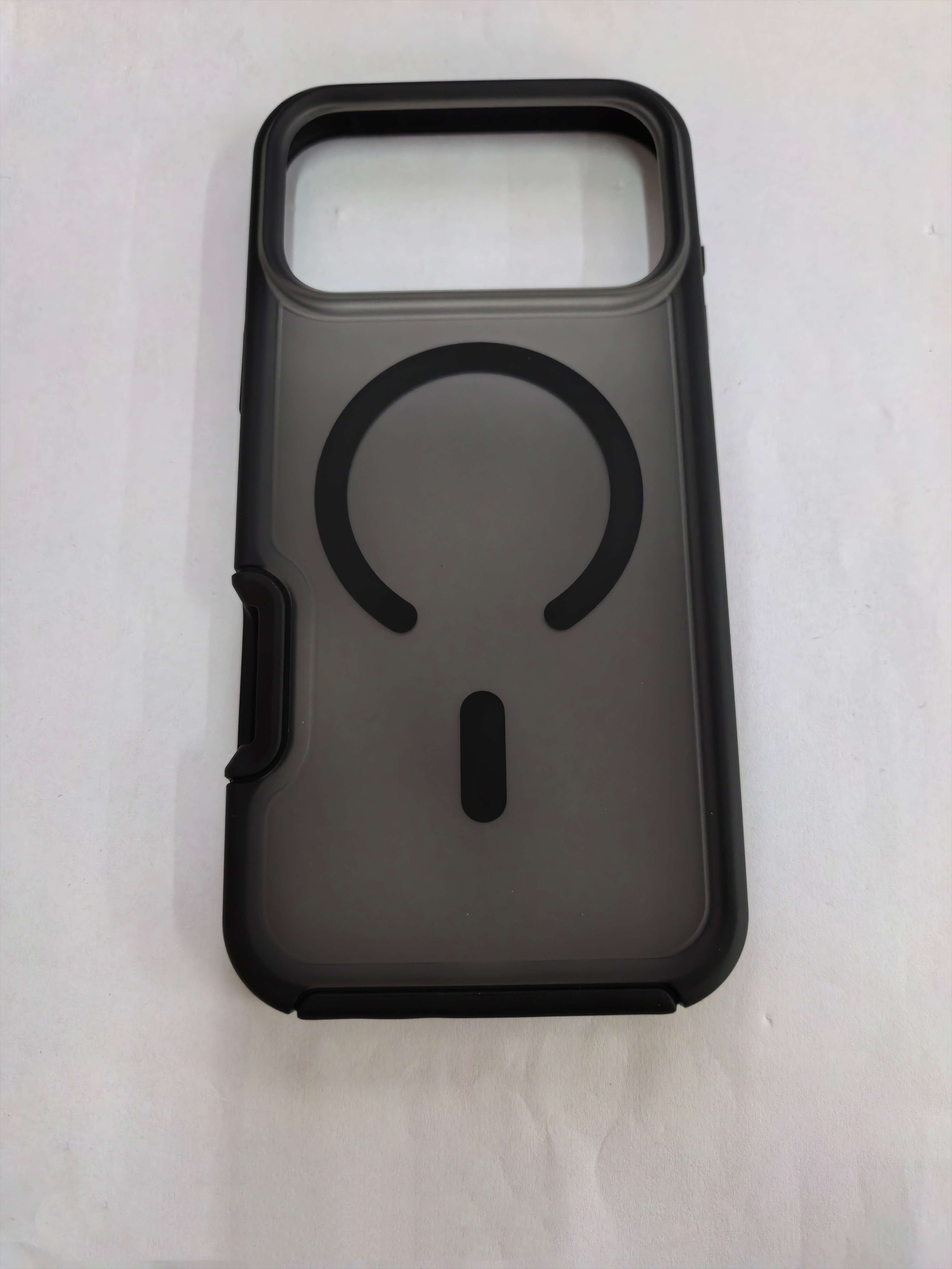 Cas de téléphone magnétique de haute qualité Matte simple tout compris anti-chutes