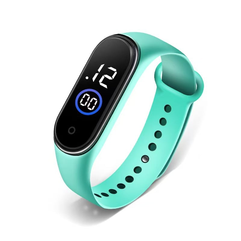 Montre électronique multi-fonctions en plein air