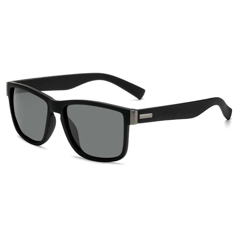 Lunettes de soleil de style boîte pour hommes
