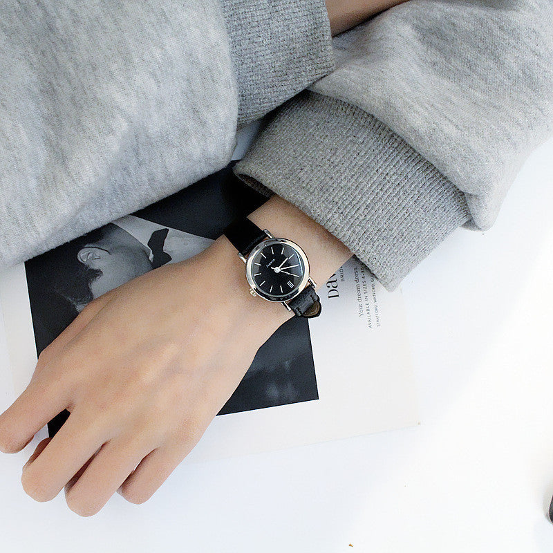 Trendy Simple Personnalité Rétro Harajuku Style Ceinture de Quartz Montre Couple
