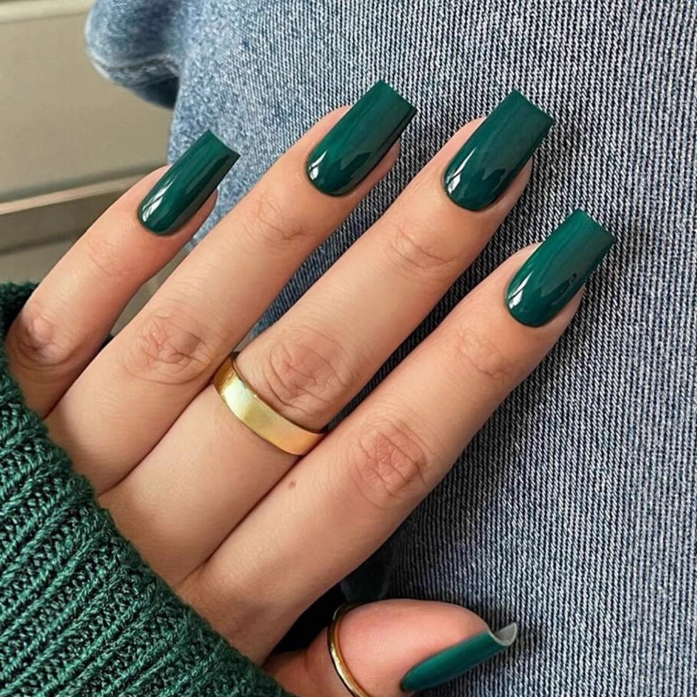 Moss Green Vintage Emerald Glossy Nail Polonais