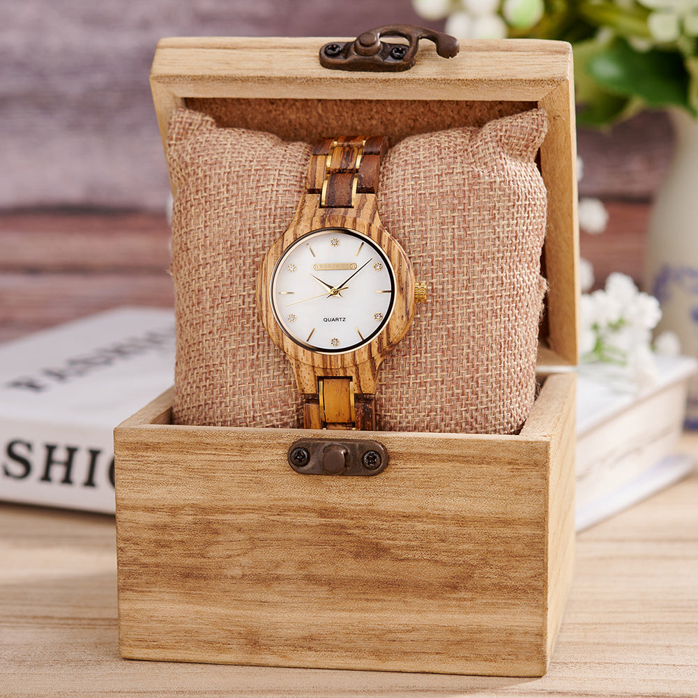 Simple montre à quartz élégant et tendance