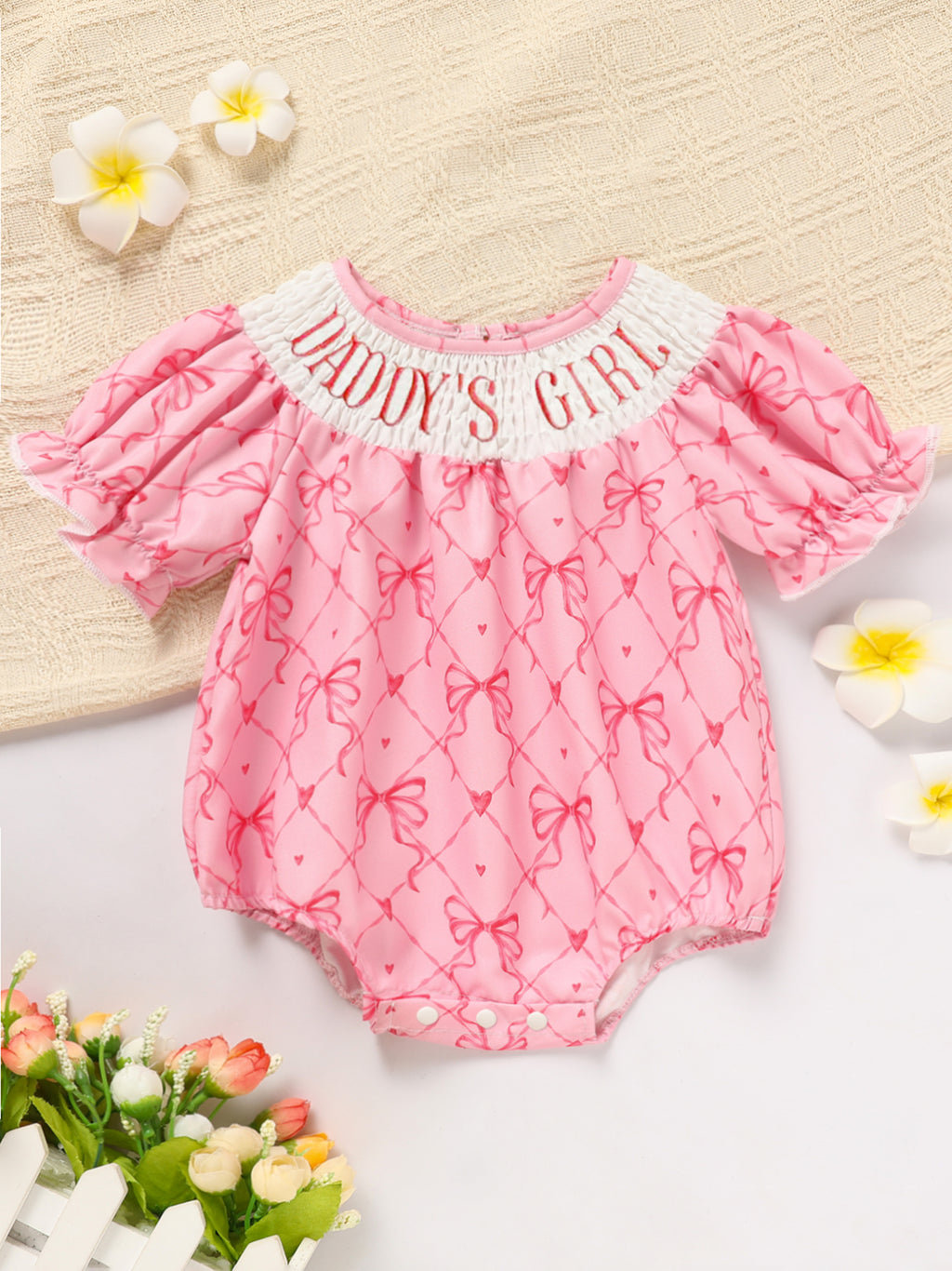 Rompeur graphique Bowknot de bébé fille