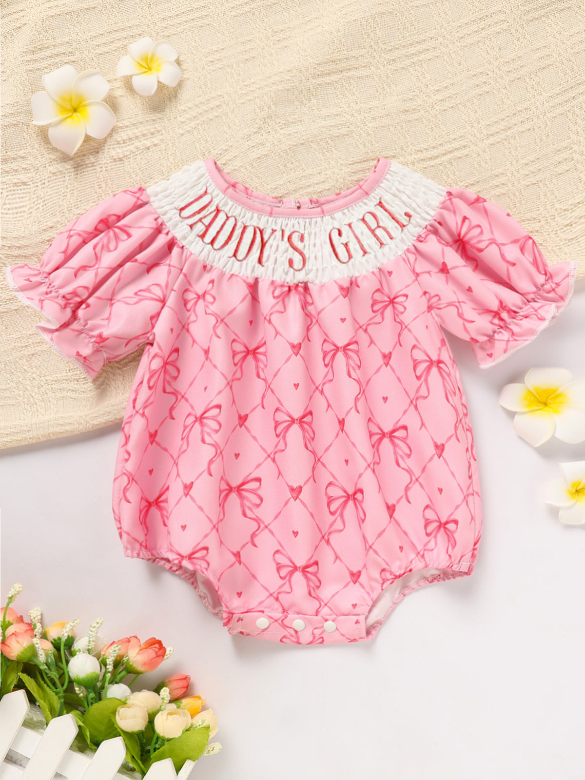 Rompeur graphique Bowknot de bébé fille