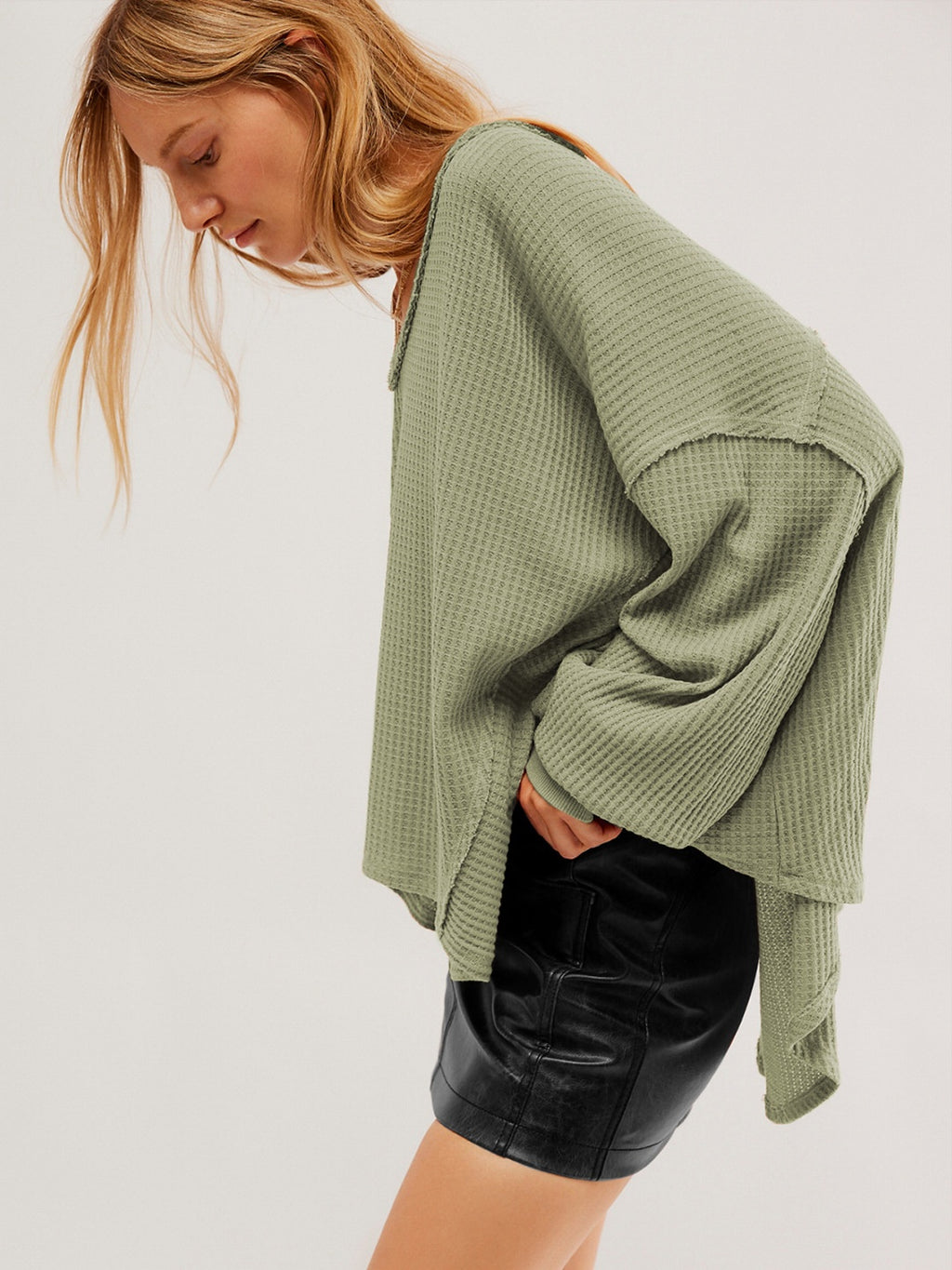 Women's Fashionable Casual Off-the-Shoulder Loose-Fit Long-Sleeve Top