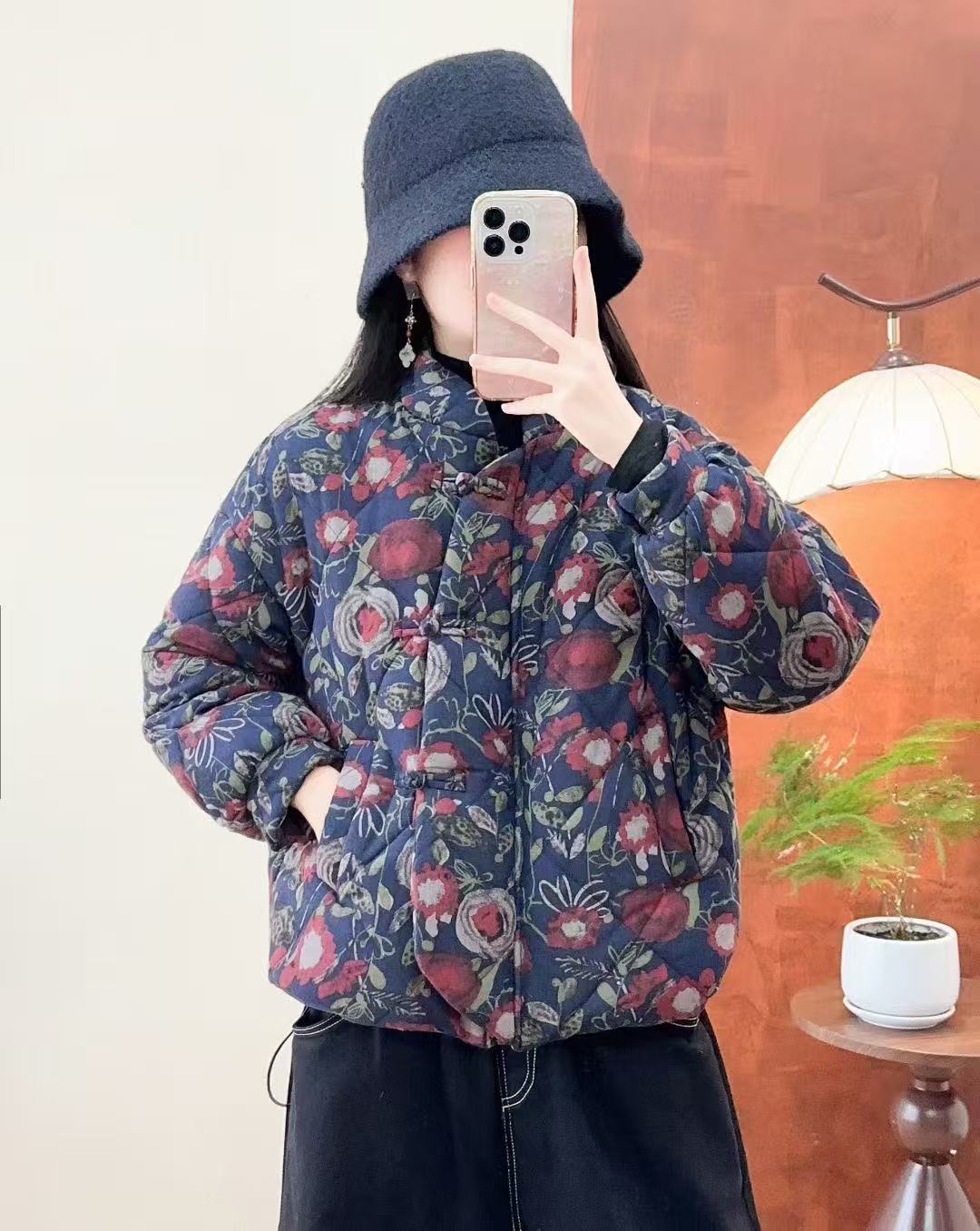 Women's printed cotton-polyester coat