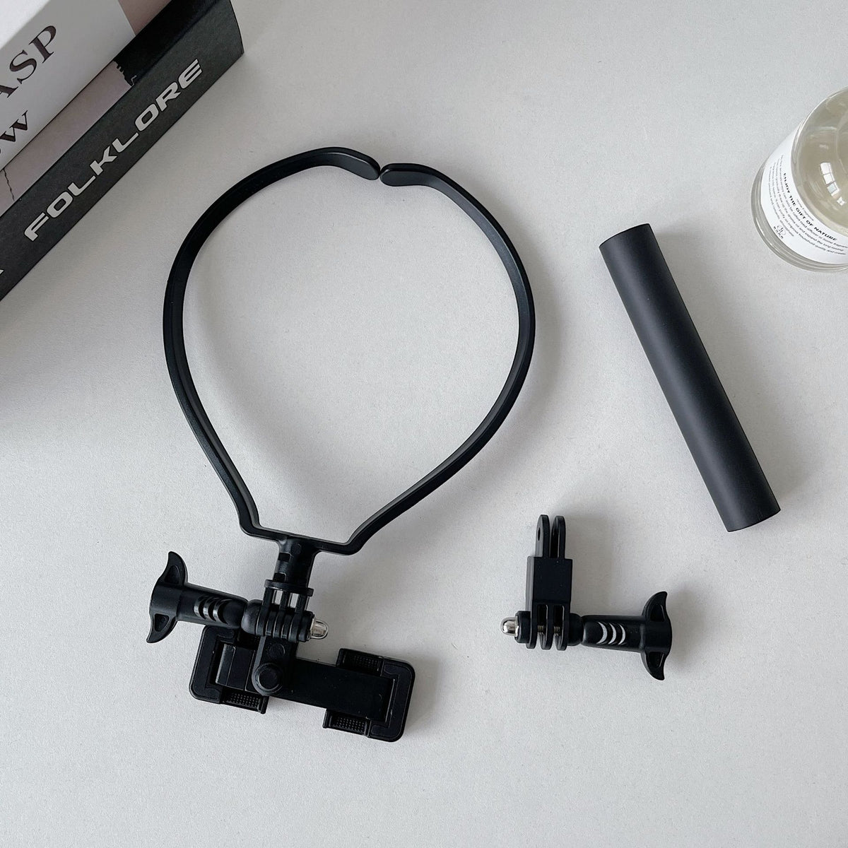 Horizontal and vertical cell phone lanyard/necklace holder